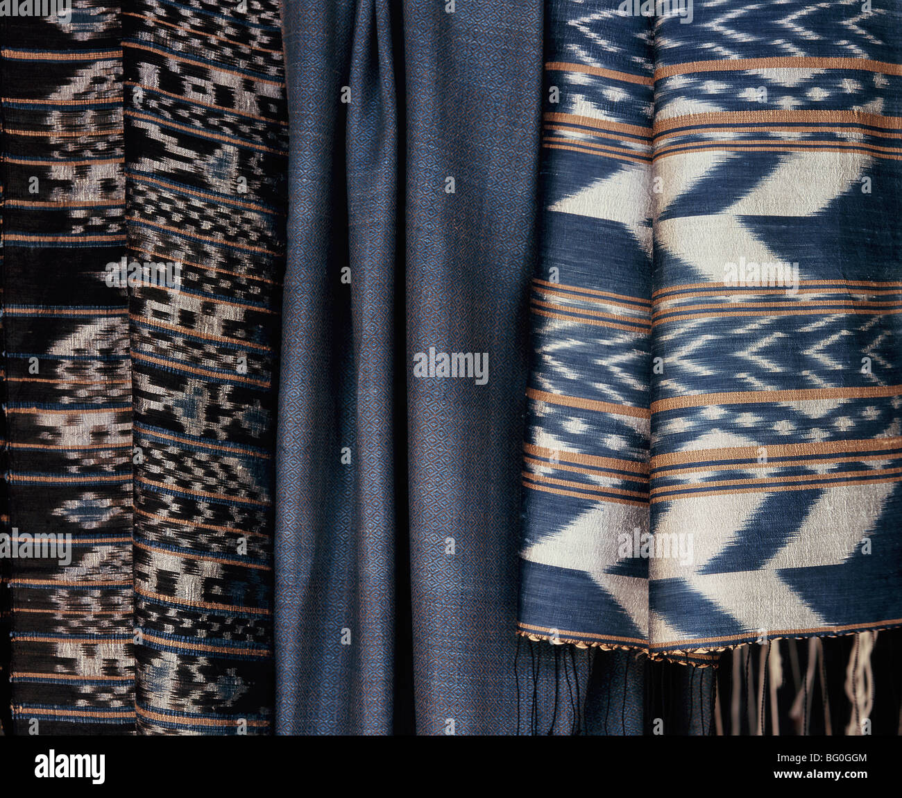 Zeitgenössische Indigo Textilien aus Thailand, Südostasien, Asien Stockfoto