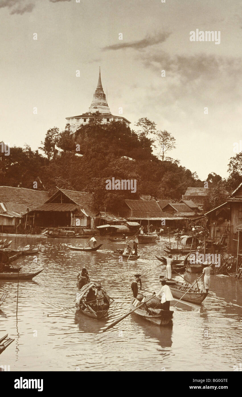 Wende des Jahrhunderts Blick auf Bangkoks Golden Mount mit Blick auf den belebten Kanal, Bangkok, Thailand, Südostasien, Asien Stockfoto