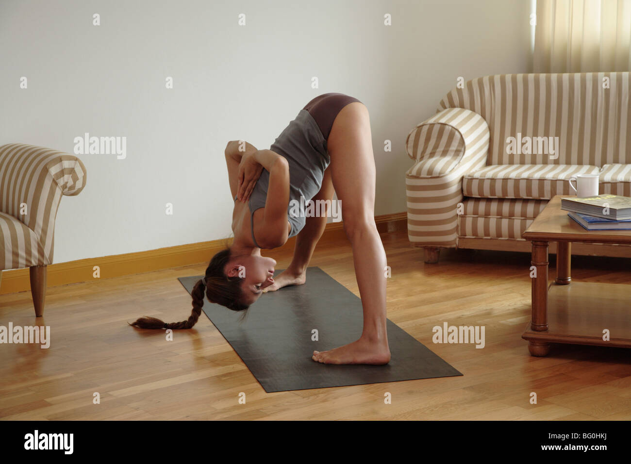 Yoga zu Hause Stockfoto