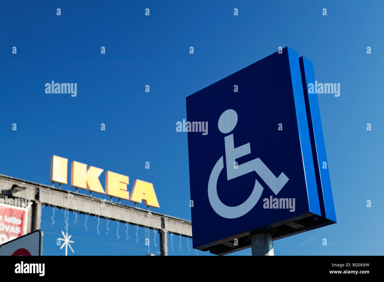 IKEA Möbel Shop: Behindertengerechte Dienstleistungen Stockfoto