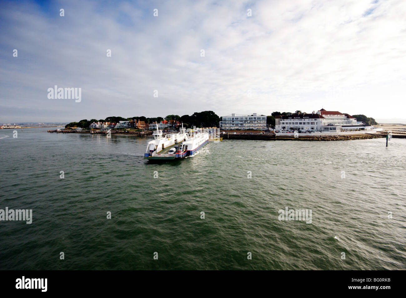 Fähre über den Mund von Poole Harbour in Dorset UK Stockfoto