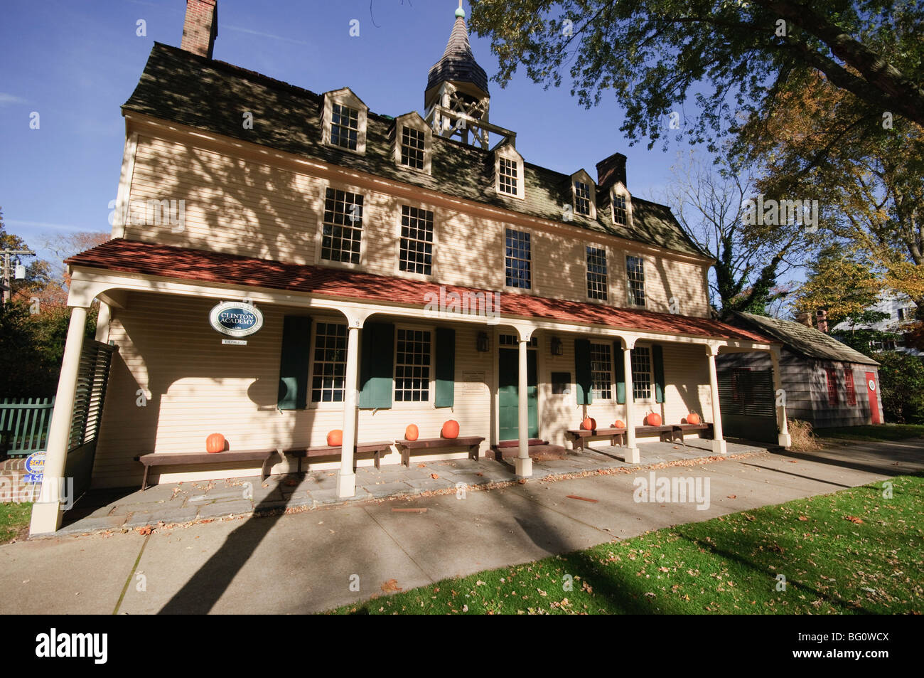 Clinton-Akademie gegründet 1784, Main Street, East Hampton, The Hamptons, Long Island, New York Staat, Vereinigte Staaten von Amerika Stockfoto