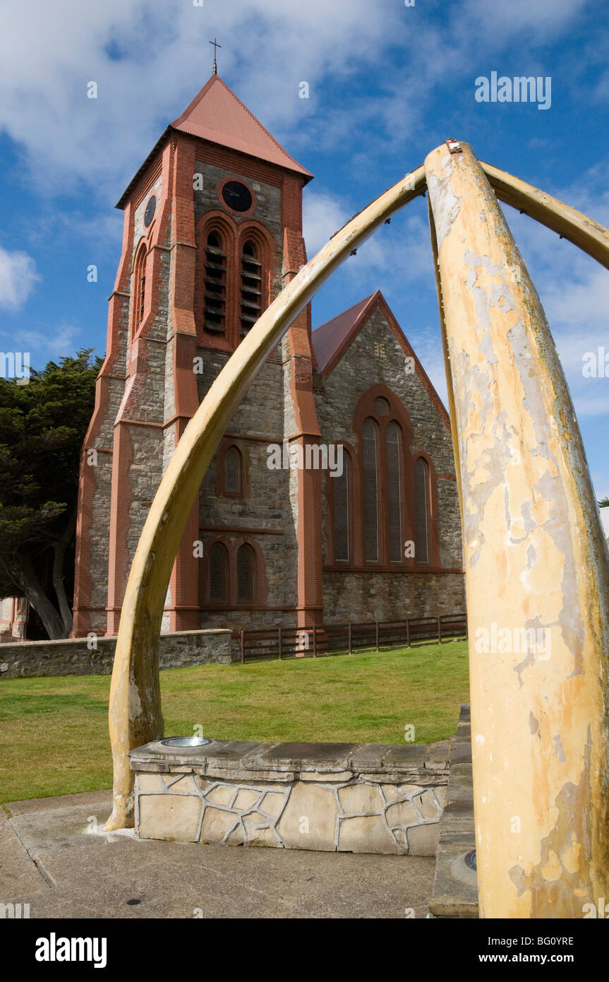 Kathedrale und Whale Bone Arch, Port Stanley, Falkland-Inseln, Südamerika Stockfoto