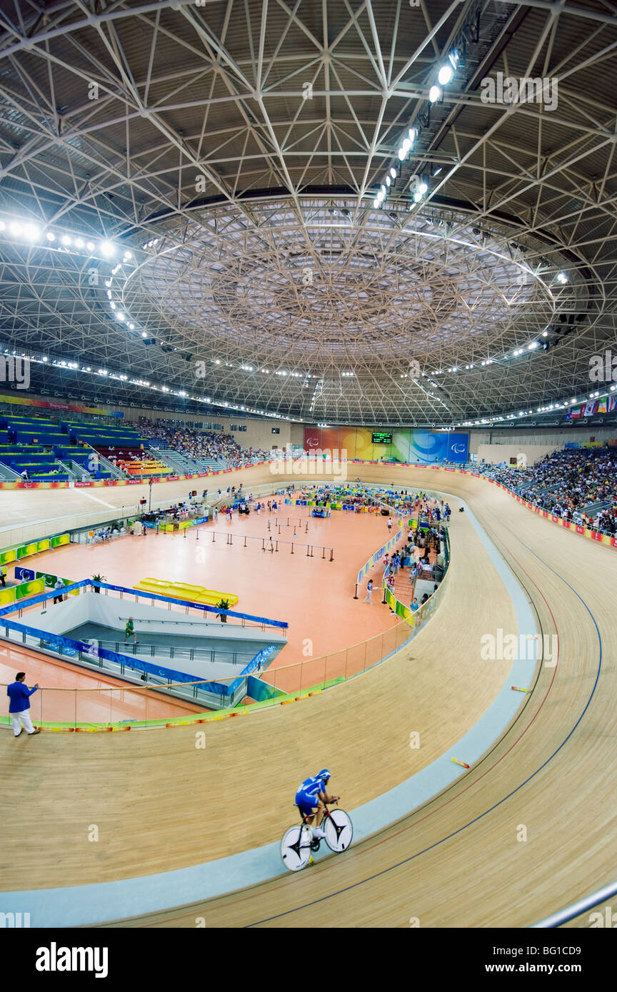 Radsport-Event während der Paralympischen Spiele 2008 im Laoshan Velodrome, Peking, China, Asien Stockfoto