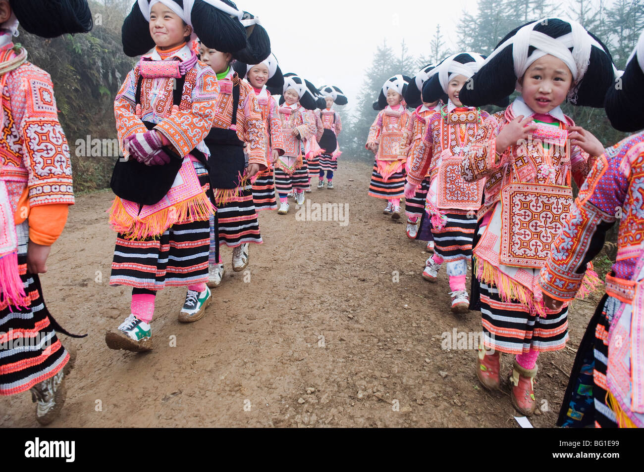 Long Horn Miao lunar Festival Neujahrsfeier in Sugao ethnische Dorf, Provinz Guizhou, China, Asien Stockfoto