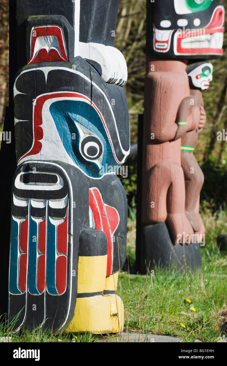 Erste Nation-Totempfahl im Stanley Park, Vancouver, Britisch-Kolumbien, Kanada, Nordamerika Stockfoto