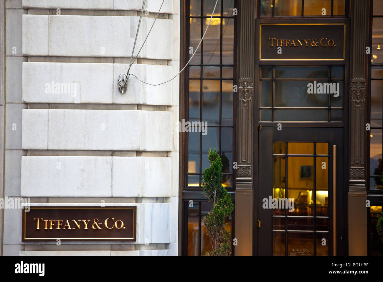 Tiffany & Co an der Wall Street in der Financial District von Downtown Manhattan, New York City Stockfoto