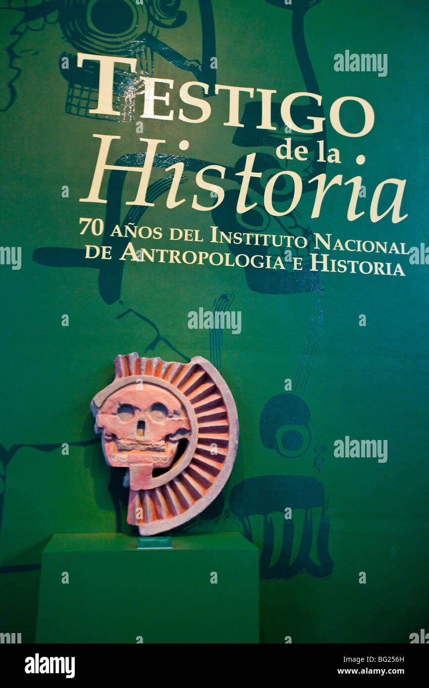 Complejo Muerte Skulptur von Teotihuacan, nationales Museum von Anthropologie Ausstellung in Mexiko-Stadt Stockfoto