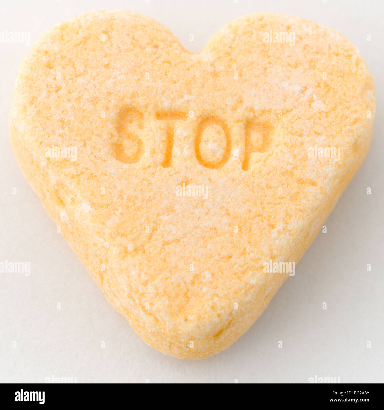 Zuckerherz Gespräch mit Text "STOP" Stockfoto