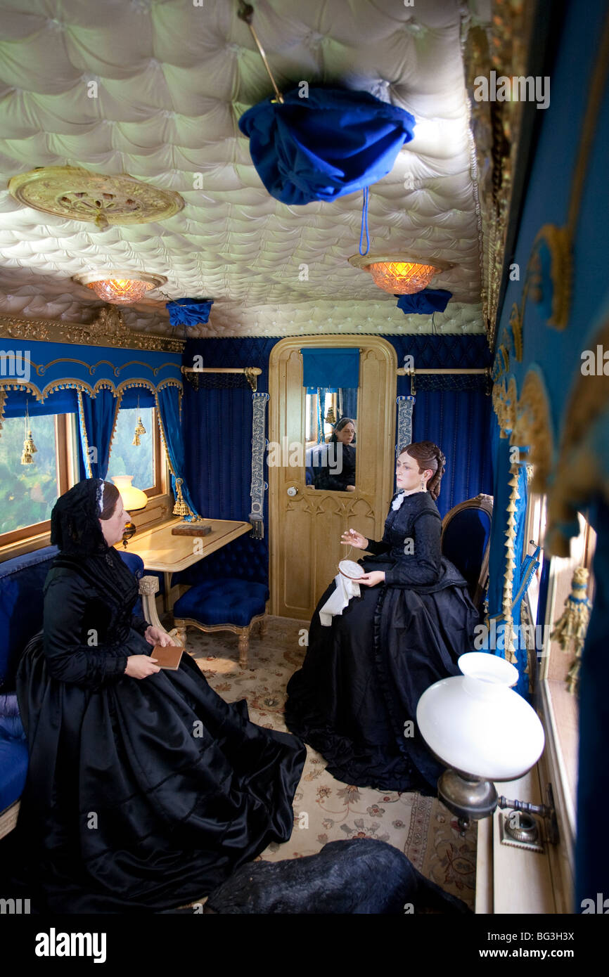 Viktorianische Ausstellung Eisenbahnwagen an der alten Station Ballater, Aberdeenshire, Schottland, UK Stockfoto
