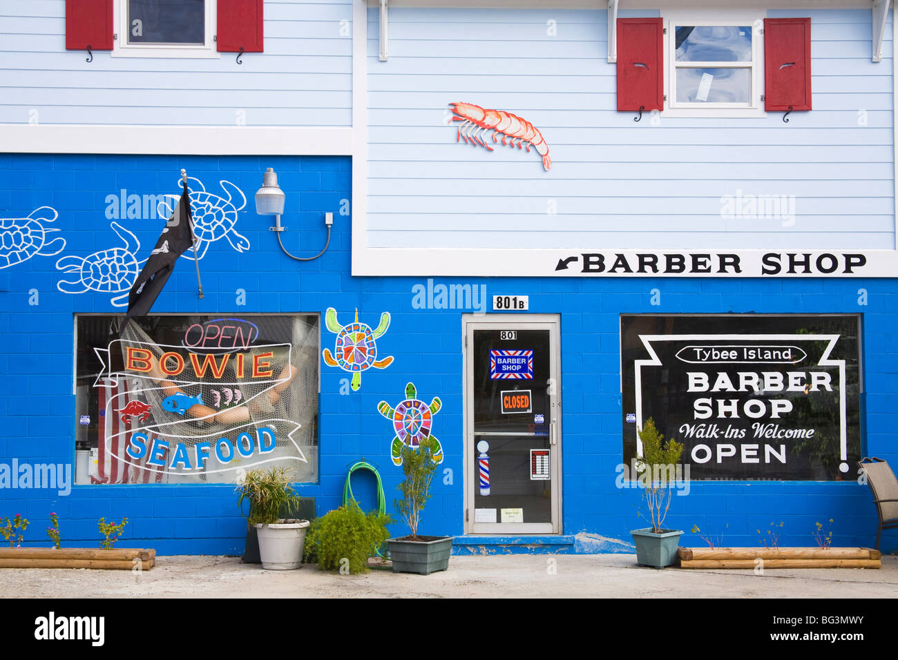 Meeresfrüchte-Store und Barber Shop auf Tybee Island, Savannah, Georgia, Vereinigte Staaten von Amerika, Nordamerika Stockfoto