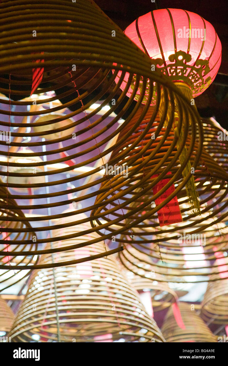 China, Hongkong, Central, Man Mo Tempel Weihrauch Spulen Stockfoto