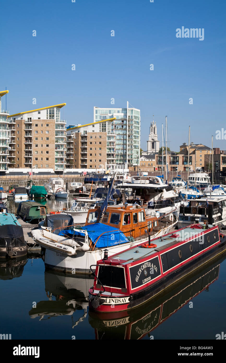 England, London, Tower Hamlets, Limehouse Bassin Stockfoto