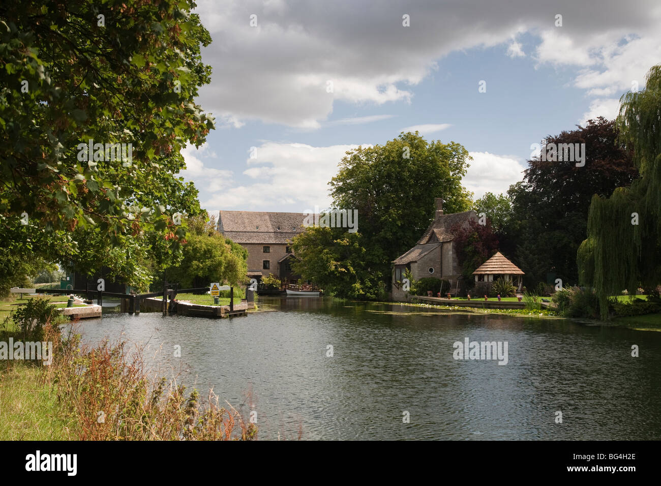 Blick auf den Fluss Nene am Wasser Newton Cambridgeshire Stockfoto