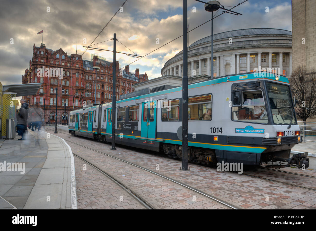 Straßenbahnen in dem Petersplatz, Manchester UK Stockfoto