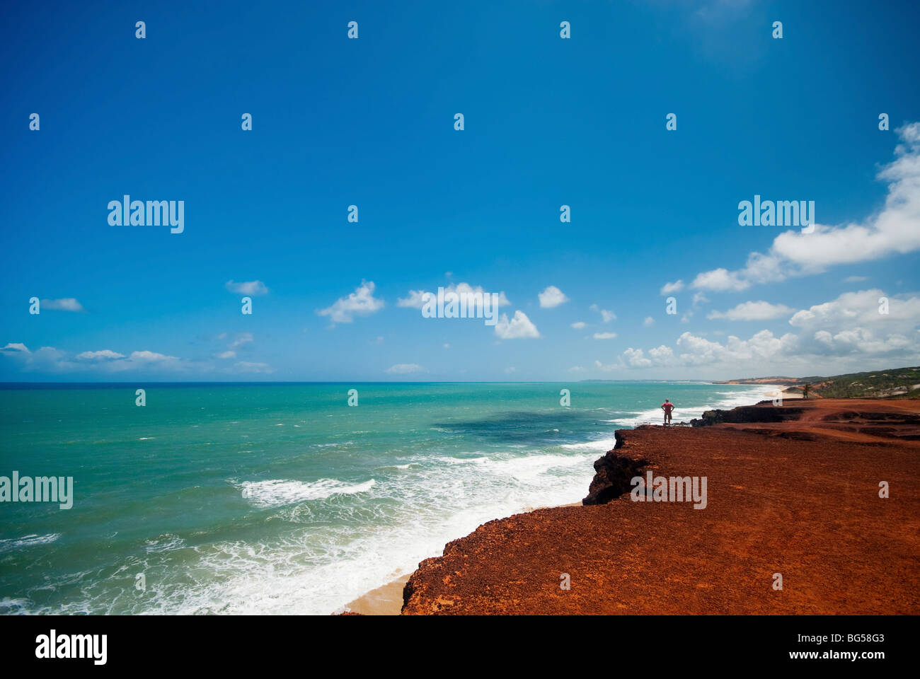 Klippen und Strand von Praia Das Minas in der Nähe von Pipa Brasilien Stockfoto