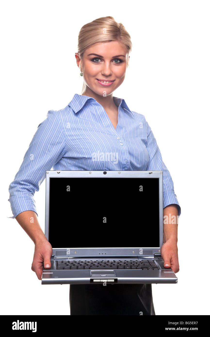 Blonden Geschäftsfrau hält einen Laptop mit einem leeren Bildschirm Ihre eigene Nachricht hinzufügen Stockfoto