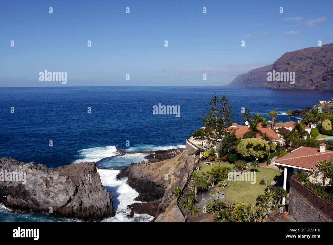 LOS GIGANTES AUF DER KANARISCHEN INSEL TENERIFFA. Stockfoto