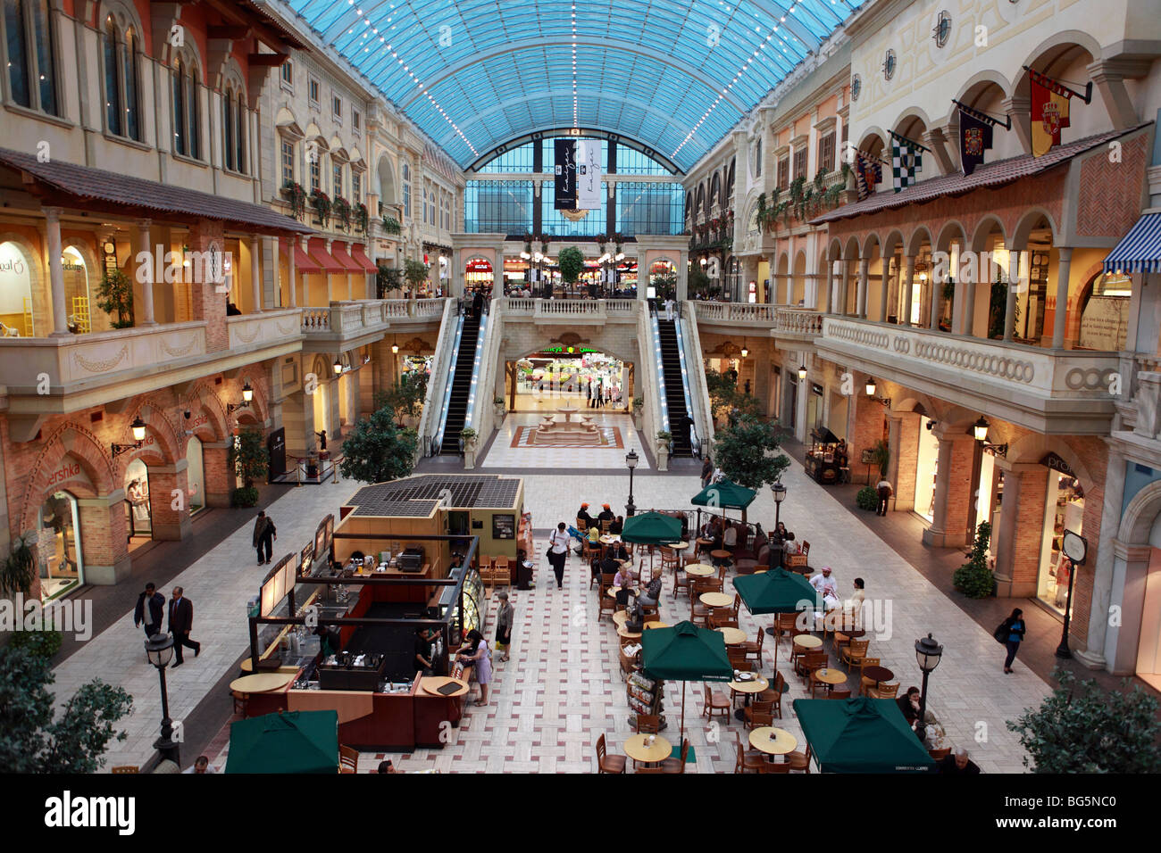 Die Mercato Shopping Mall, Dubai, Vereinigte Arabische Emirate Stockfoto