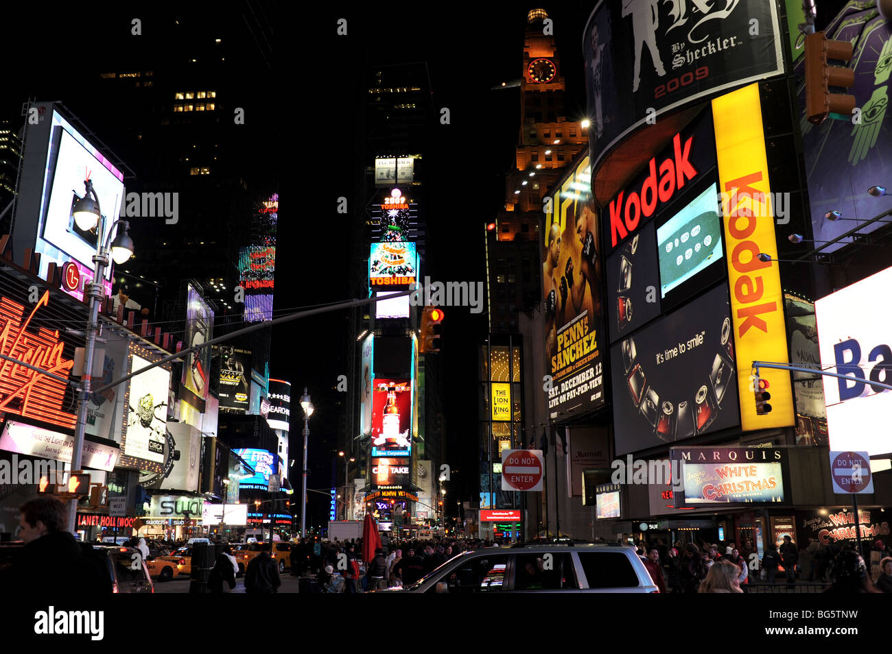 Menschenmassen auf Dem Times Square in Manhattan, New York, USA Stockfoto