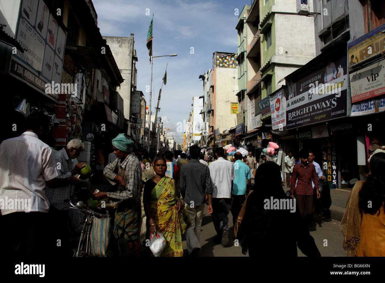 Avenue Road in eine geschäftige Stimmung, Bangalore Stockfoto