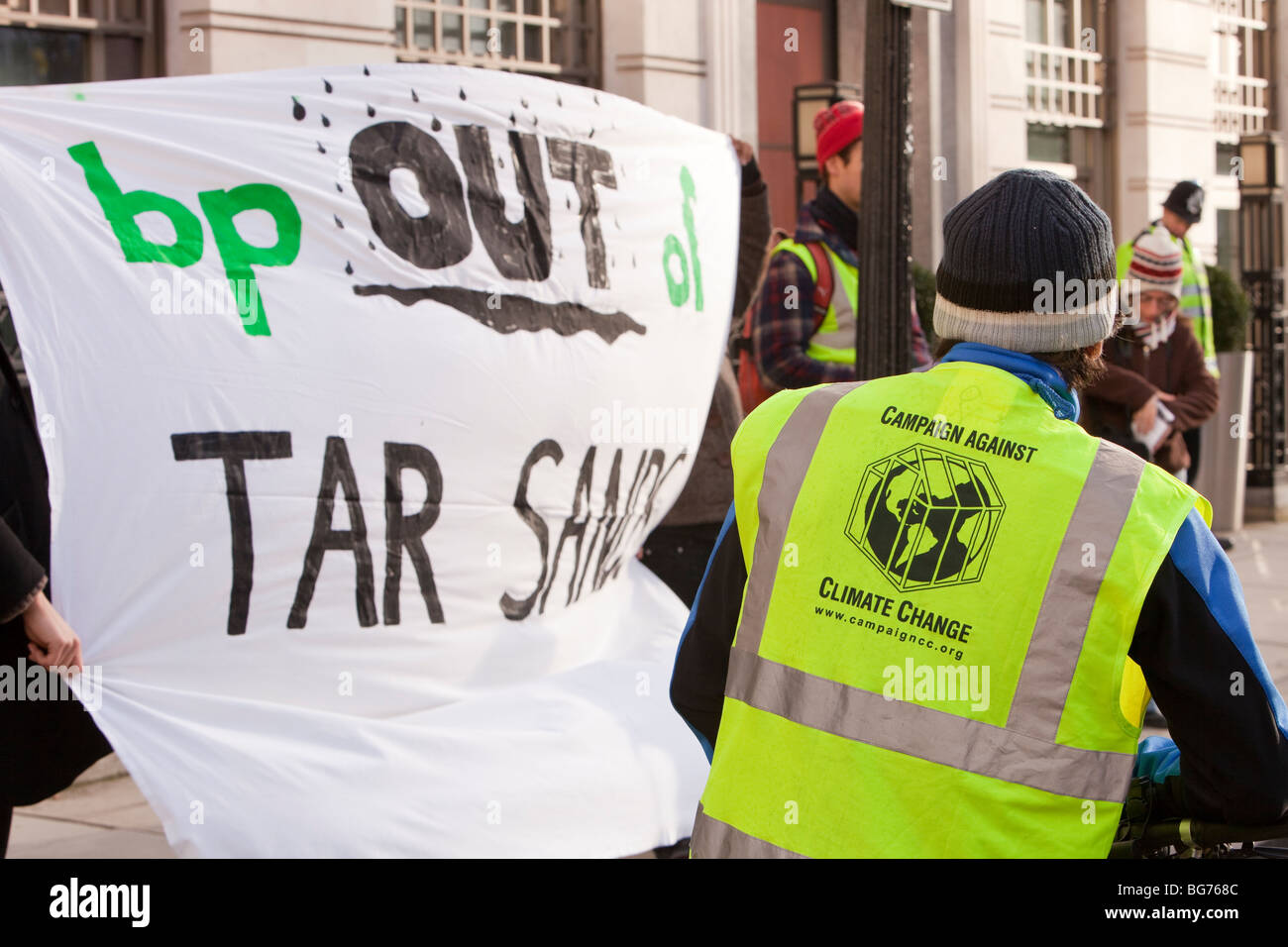 Ein Banner auf der Welle, der größten Klimawandel Protest, statt im Vereinigten Königreich, London Stockfoto