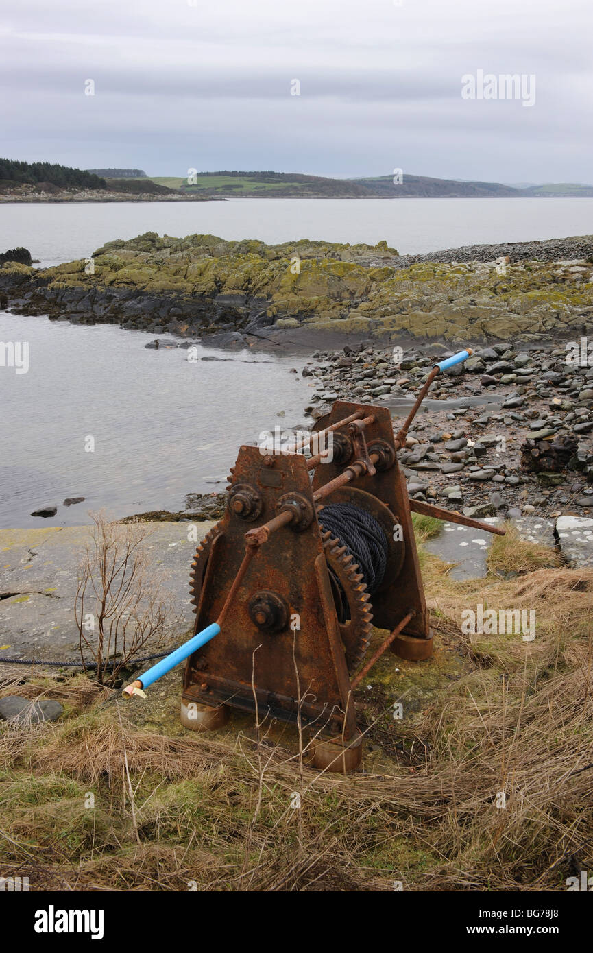 Rostigen Seilwinde Little Ross Island, Schottland Stockfoto