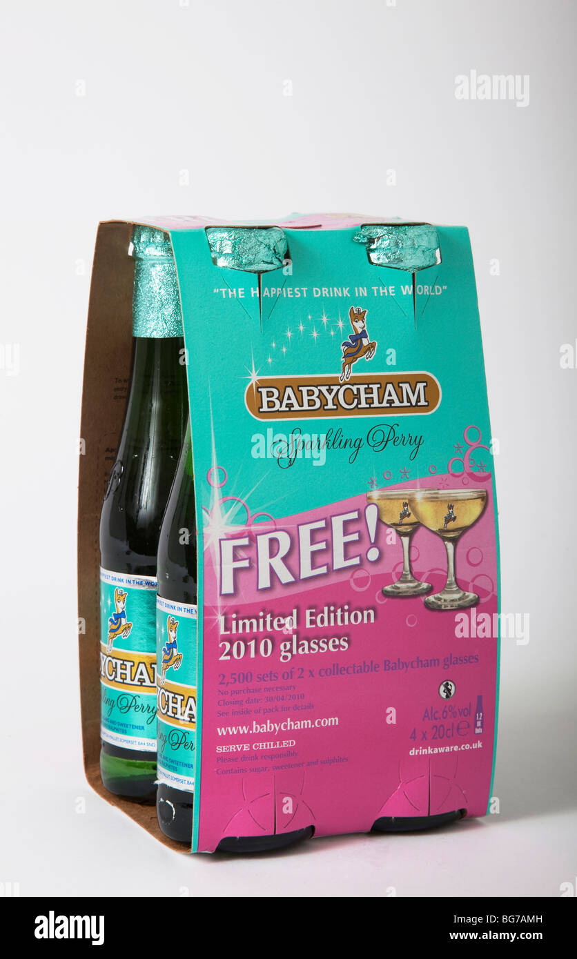Flasche Babycham Reto Getränke Stockfoto