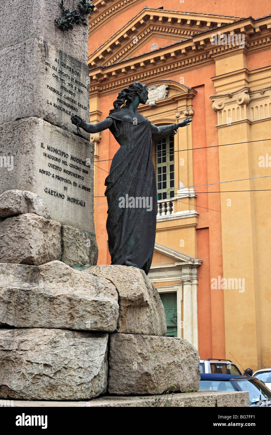 Denkmal in der Nähe von Wissenschaft, Modena, Emilia-Romagna, Italien Stockfoto