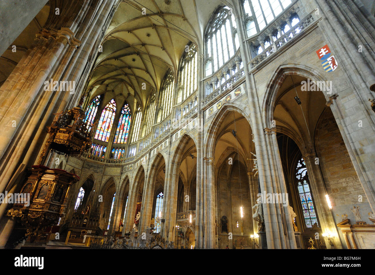 Innenraum der St.-Veits-Kathedrale Hradschin Burg Tschechische Republik Prag Stockfoto