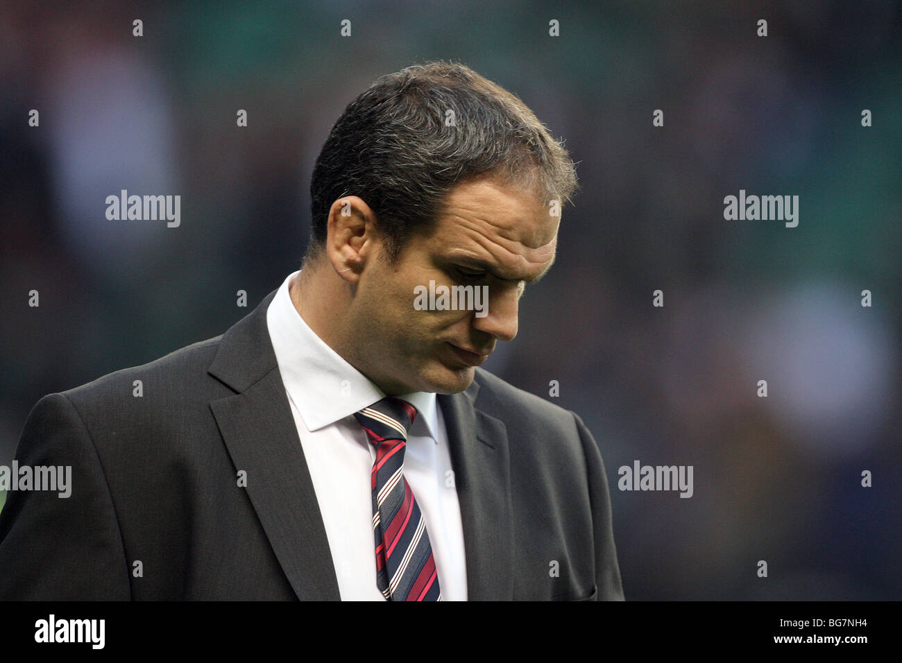 MARTIN JOHNSON ENGLAND V Neuseeland TWICKENHAM MIDDLESEX ENGLAND 21. November 2009 Stockfoto