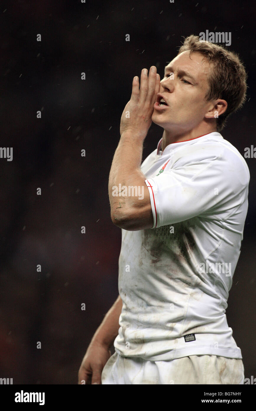 JONNY WILKINSON ENGLAND V Neuseeland TWICKENHAM MIDDLESEX ENGLAND 21. November 2009 Stockfoto