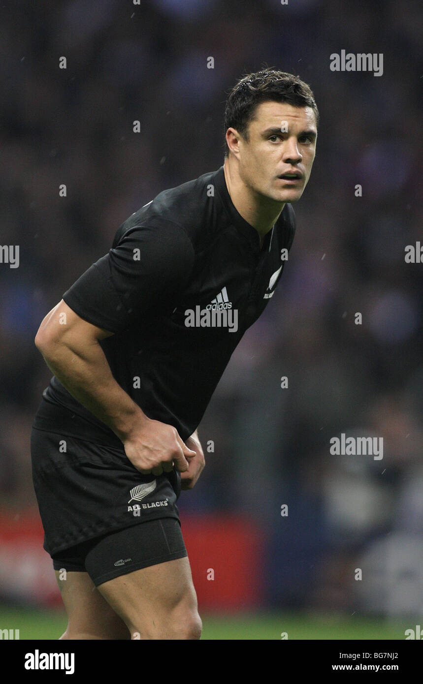 Daniel CARTER ENGLAND V Neuseeland TWICKENHAM MIDDLESEX ENGLAND 21. November 2009 Stockfoto