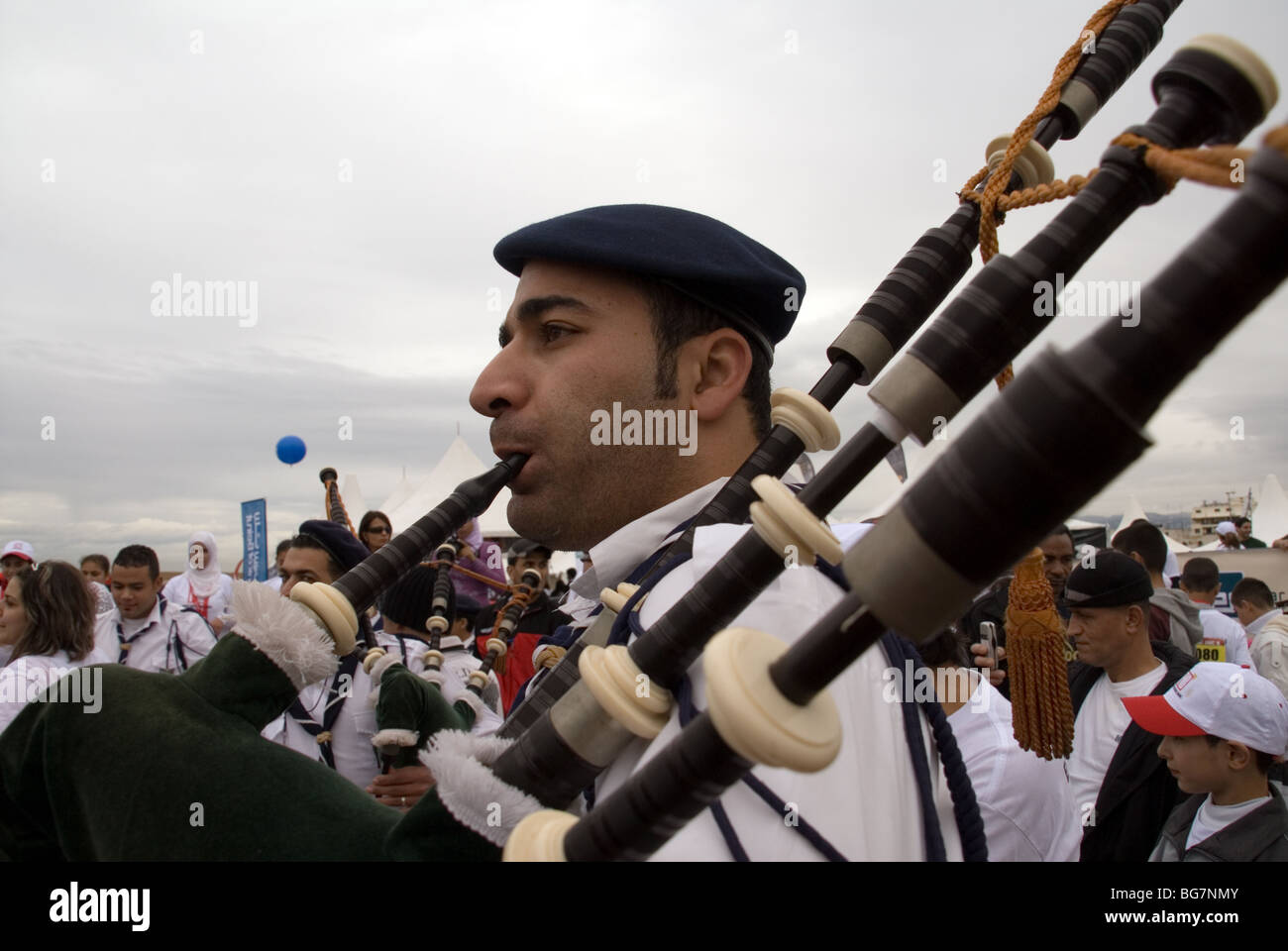 Palästinensische Zuflucht spielen Volksmusik in Beirut Marathon 2009 Stockfoto