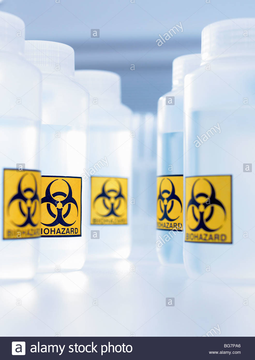 Chemical Warning Label Stockfotos & Chemical Warning Label Bilder - Alamy
