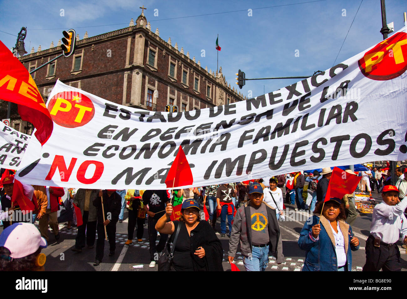 Proteste der Wahlen auf dem Zocalo in Mexiko-Stadt Stockfoto