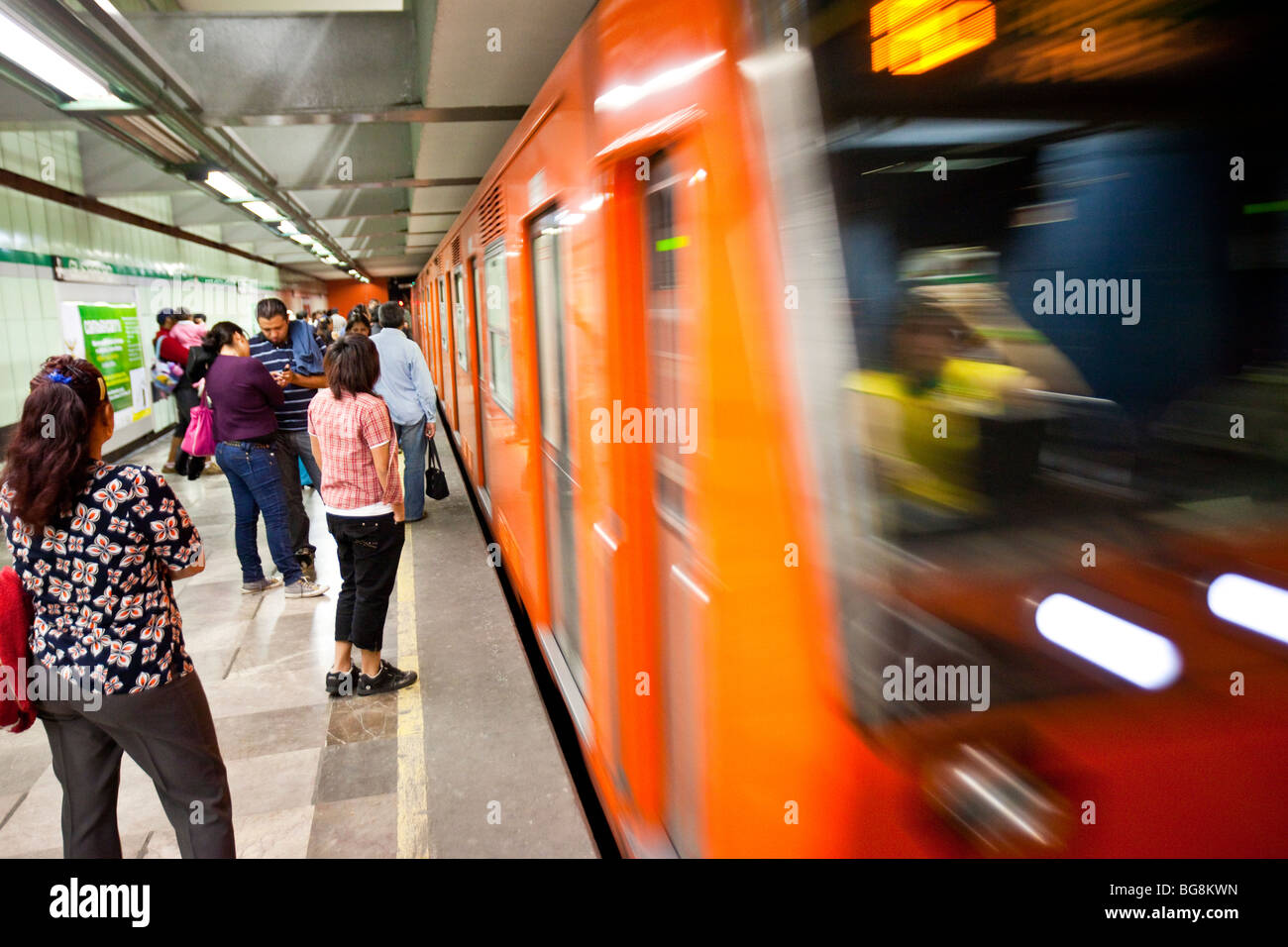 Metro U-Bahn Mexiko-Stadt Stockfoto