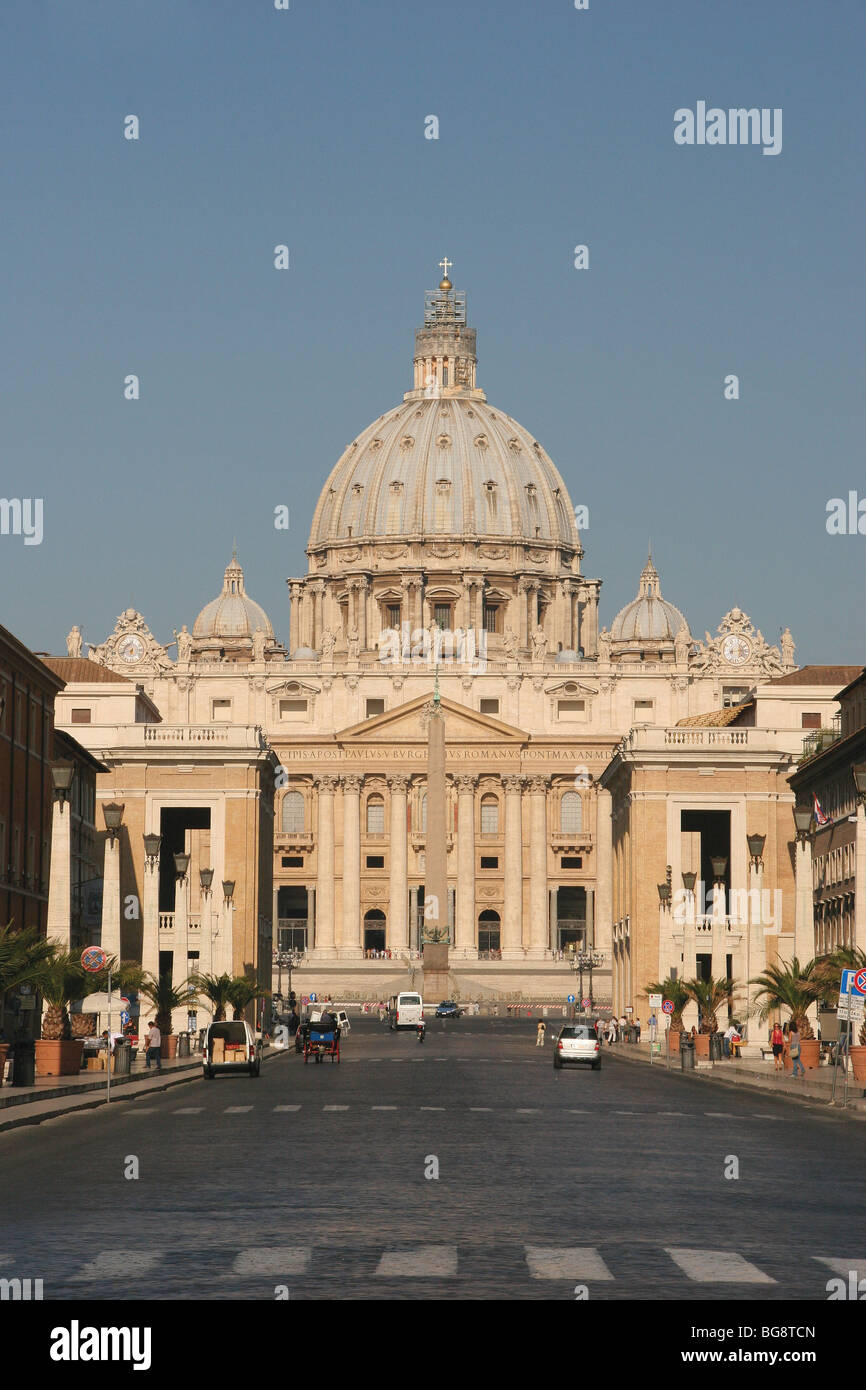 Der Staat der Vatikanstadt. Bzw der päpstlichen Basilika des Heiligen Petrus (Petersdom). Heiligen Stuhl. Stockfoto