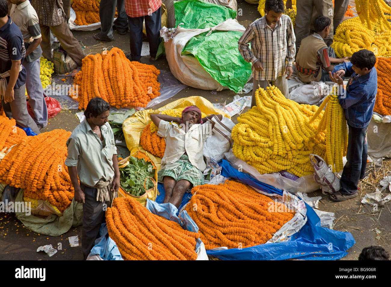 Blumenmarkt. Kalkutta (Kolkata). Indien Stockfoto