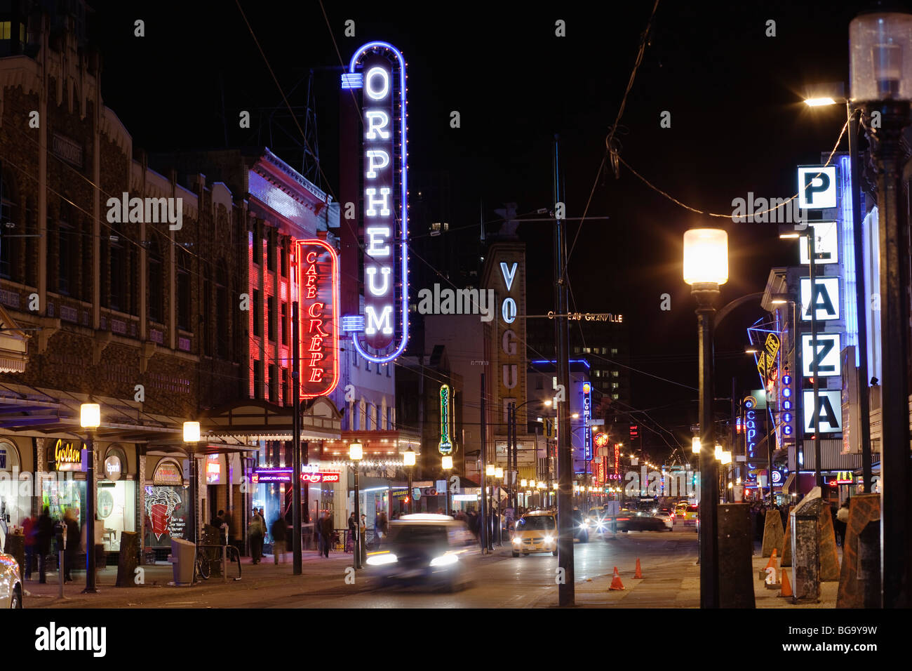 Granville Vergnügungsviertel in der Nacht, Vancouver, BC, Kanada Stockfoto