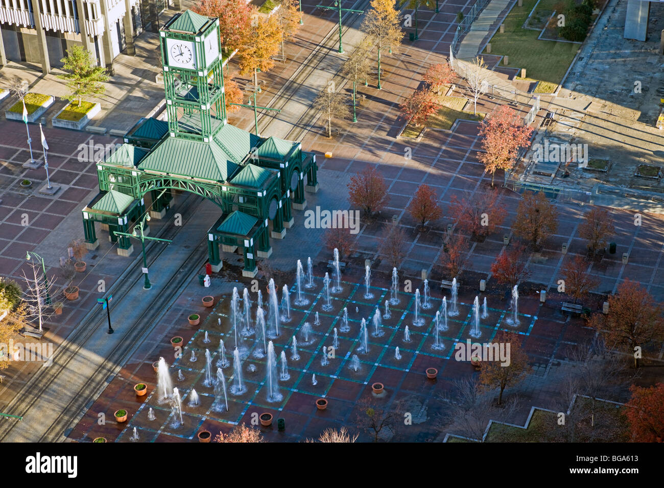 Clock Tower Square in der Innenstadt von Memphis Stockfoto