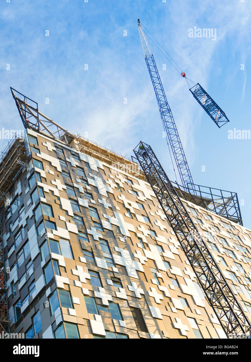 Bau von The Cube Gebäude an der Rückseite des The Mailbox, Birmingham, England. Stockfoto