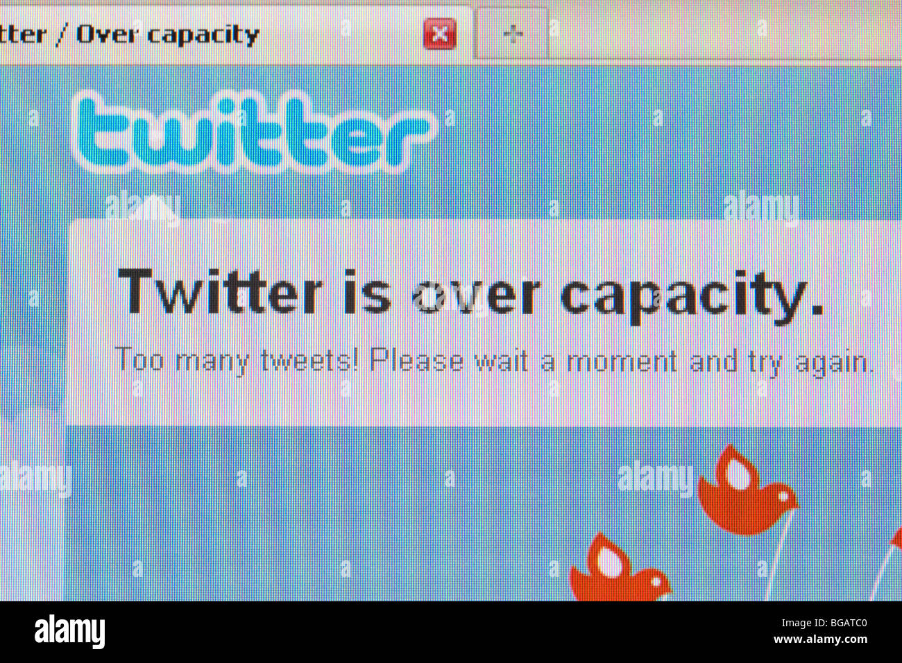 Twitter ist über Kapazität Screenshot der Website nur zu redaktionellen Zwecken Stockfoto