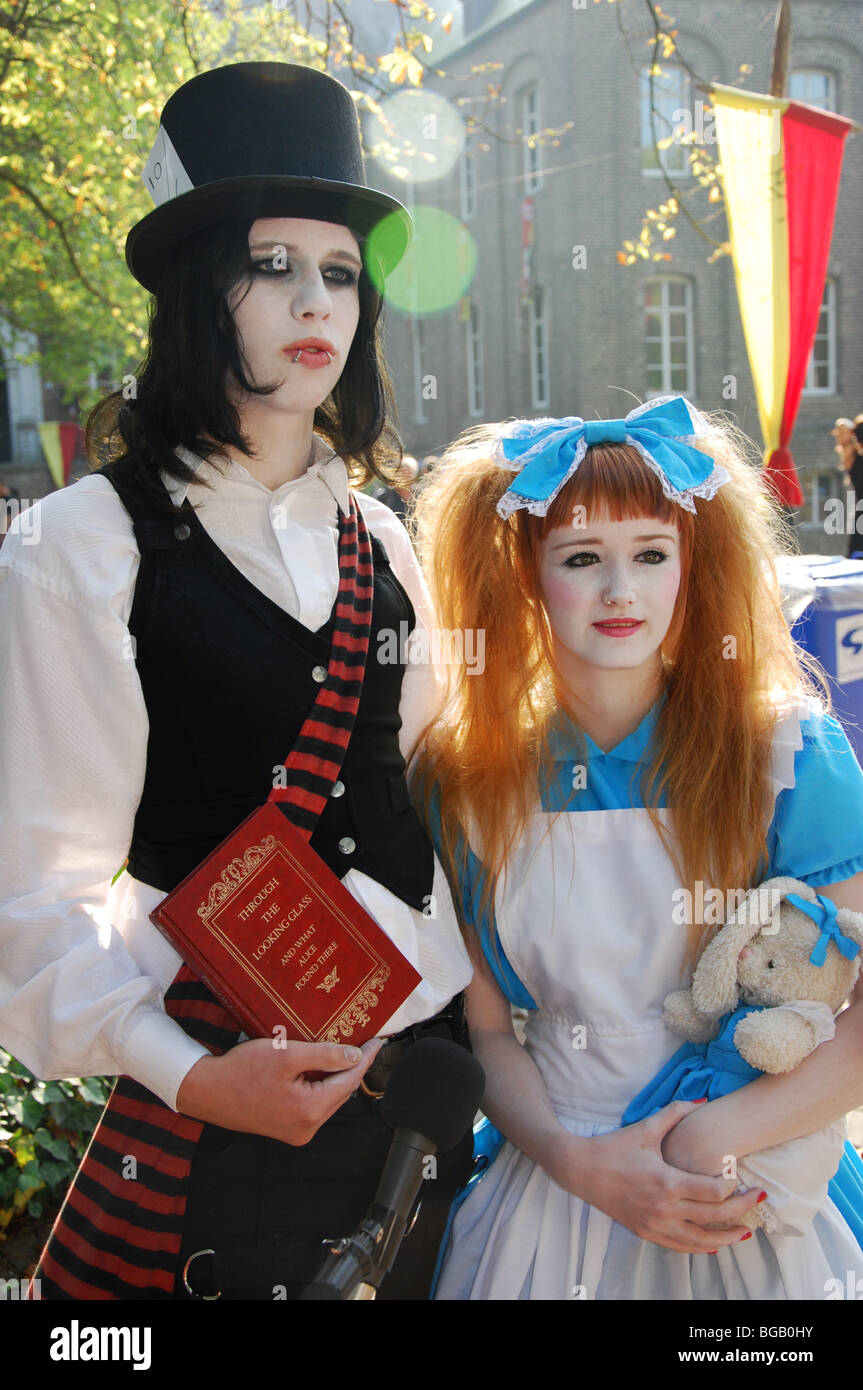 Märchen paar posiert auf 2009 Fantasy Fair Arcen Niederlande Europe Stockfoto