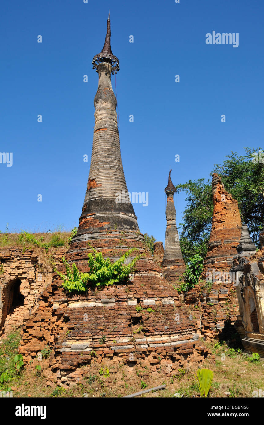 Stupas, Sankar, südlichen Inle-See, Shan-Staat, Burma, Myanmar Stockfoto