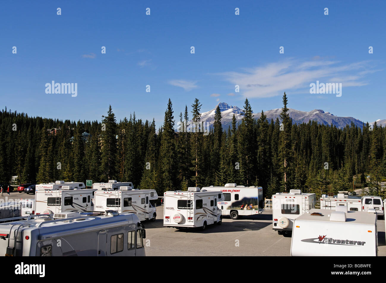 Camper, Lake Louise, Banff Nationalpark, Alberta, Kanada Stockfoto