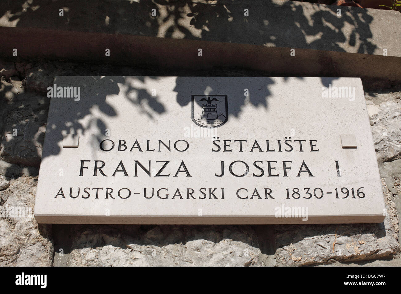 Gedenktafel an der Promenade Lungomare Obalno Setaliste habe Josefa I. Austro-Ugarski Auto 1830-1916, Opatija, Istrien, Kvarner Gu Stockfoto