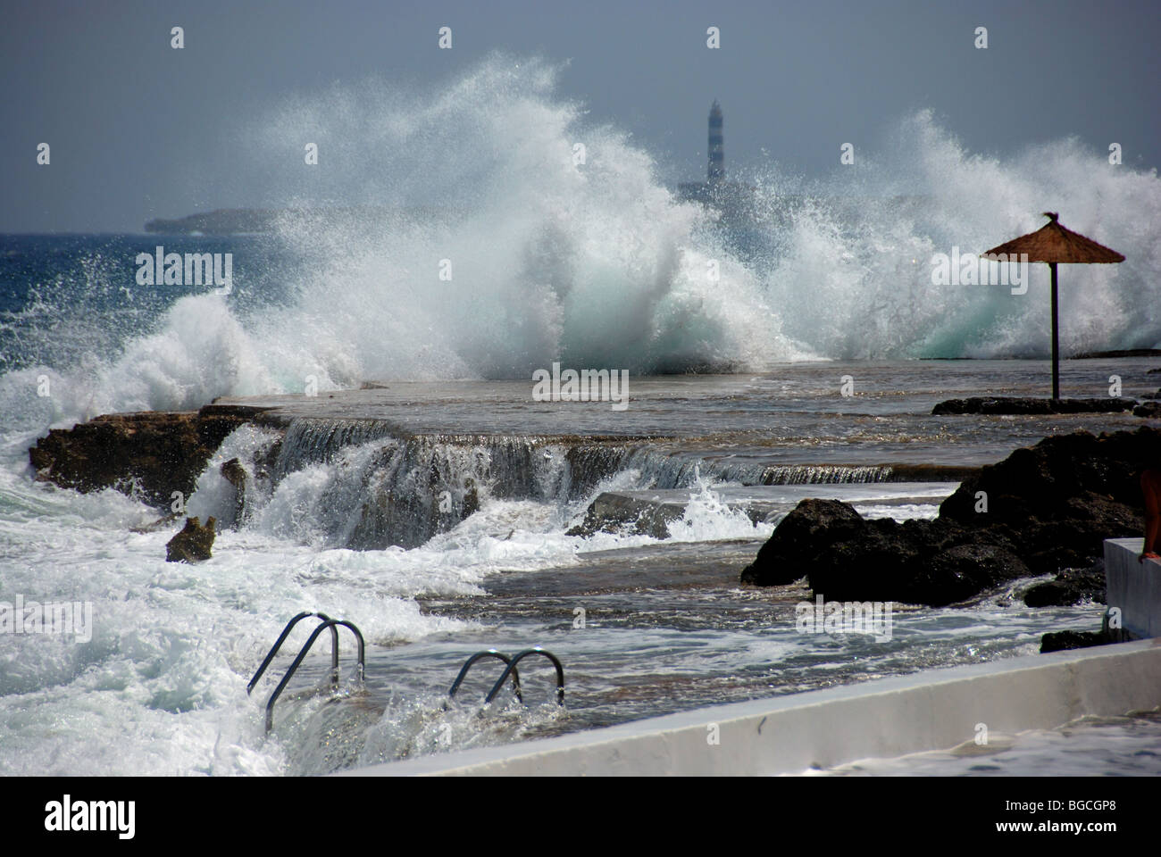 Sturm auf menorquinischen Küste, S'Algar Stockfoto