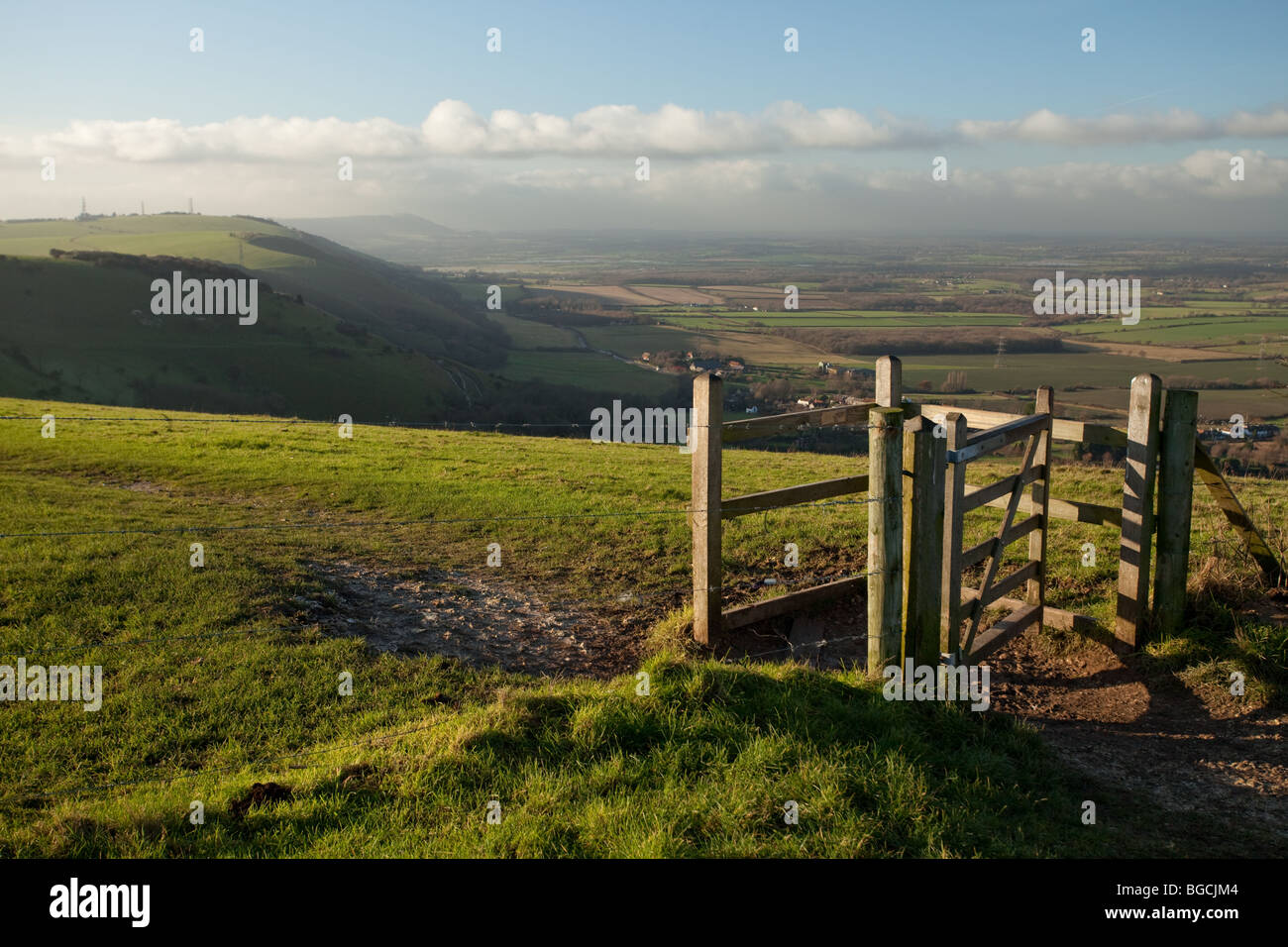 Ein Blick auf den South Downs aus in der Nähe von Devils-Deich mit Blick auf die Dörfer Poynings und Fulking in Sussex. Stockfoto