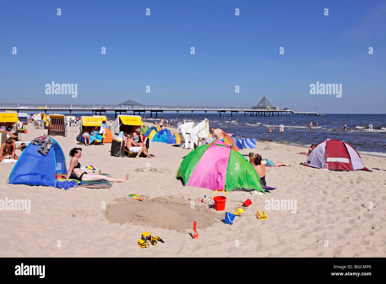 Heringsdorf-Strand und Pier, Insel Usedom, Mecklenburg-West Pomerania, Deutschland Stockfoto